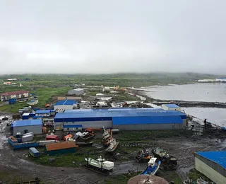 Trabalhadores evacuam usina nuclear japonesa após alerta de tsunami
