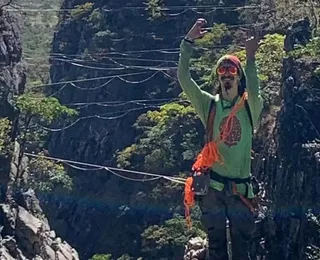 Turista morre após cair de cachoeira de 50 metros na Chapada