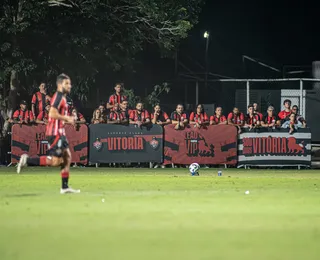 Vitória vai vencer o São Paulo? Saiba os palpites das IAs