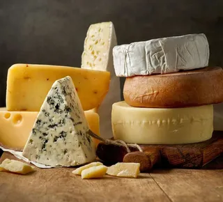 O queijo feito no Brasil que está entre os melhores do mundo - Imagem