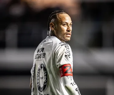 Torcida x Ídolo: clima pesa entre Neymar e organizadas do Santos - Imagem