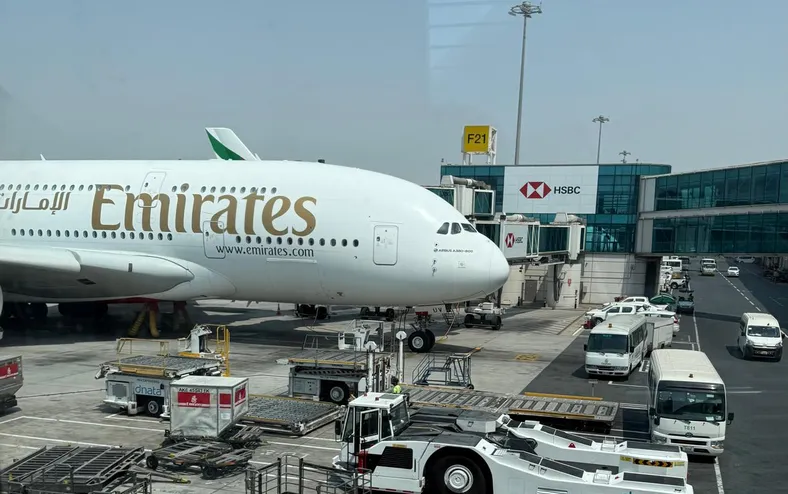 Como é viajar no maior avião de passageiros do mundo - Imagem