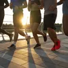 Tênis com "cara de novo": como deixar item renovado após a corrida - Imagem