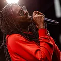 Arena A TARDE traz Seu Jorge para show Baile à la Baiana em Salvador imagem