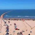 Conheça a praia brasileira eleita a maior de todo o mundo pelo Guinness imagem