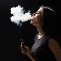 Ex-BBB expõe vício em cigarro eletrônico: “Quase perdi minha voz” imagem