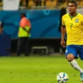Ex-Seleção Brasileira tem prisão decretada por não pagar pensão imagem