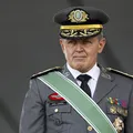 Governo Trump estuda tirar visto do comandante do Exército imagem