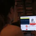 Inédito! Albânia nomeia primeira ministra do mundo gerada por IA imagem