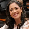 Iza Arruda defende a inclusão de pessoas com autismo no mercado imagem
