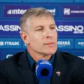 Novo técnico do Fortaleza é regularizado e estreia contra o Vitória imagem