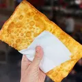 Pastel de sanduicheira: crocante, barato e pronto em 5 minutos imagem