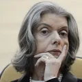 Voto de Cármen Lucia pode condenar Bolsonaro por golpe de Estado imagem