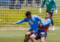 Bahia: Atacante treina com o grupo antes do jogo contra o Ceará