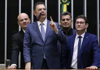 Bolsonaristas rejeitam 'PL da Dosimetria' e cobram anistia total imagem