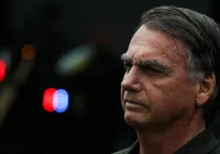 Bolsonaro rejeita negociação de pena e aposta em anistia total imagem