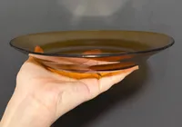 Do simples ao luxo: pratos marrons da Duralex podem valer R$ 50 mil imagem