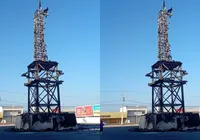 Fogo atinge e destrói estátua da Havan em Petrolina; assista imagem
