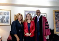 Janja participa de culto evangélico nos EUA