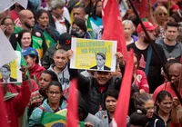 No 7 de setembro, PT baiano olhou também para o próprio umbigo