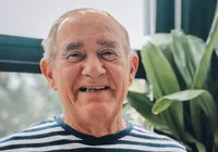 Renato Aragão aparece na web após suposta internação em asilo