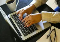 Senha fraca: 6 motivos que transformam você em um alvo fácil de hackers imagem