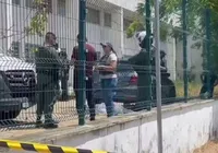 Tiroteio em escola deixa dois alunos mortos e três feridos
