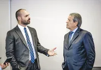 Valdemar barra Eduardo Bolsonaro à presidência: "Vai matar o pai" imagem
