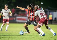 Vitória pode perder atacante para partida contra o Grêmio; saiba quem imagem