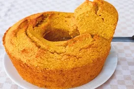 Sem farinha e leite: bolo de cenoura de liquidificador é feito em 4 passos - Imagem
