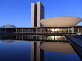 Concurso da Câmara de Deputados é autorizado e paga até R$ 29 mil - Imagem