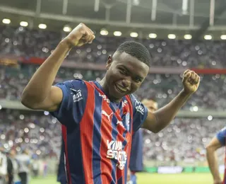 Bahia: Sidney brilha no meio-campo e mostra talento da Ilha de Maré