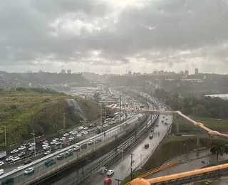 Chove em Salvador: sexta-feira de alerta para moradores e autoridades