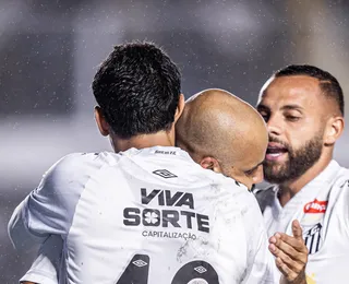 Contratado por R$ 32 milhões, ex-Bahia está encostado no Santos