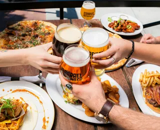 Descubra os melhores destinos de turismo cervejeiro no Brasil
