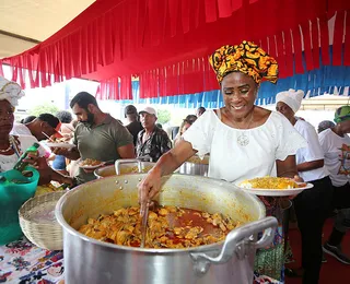 Feira de São Joaquim mantém tradição com caruru e música