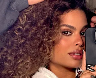 Filha de cantor baiano se manifesta sobre condenação de Bolsonaro