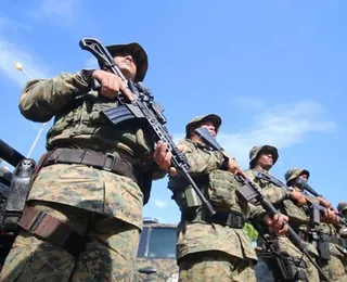 Outro inimigo: PMs baianos enfrentam 'guerra' contra a própria mente