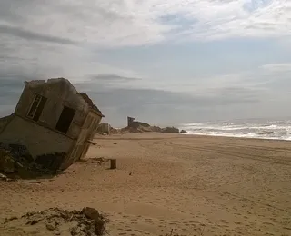 Praia brasileira corre risco de desaparecer em menos de 30 anos