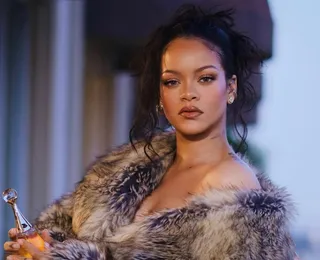 Rihanna dá à luz a sua primeira menina; veja foto da bebê