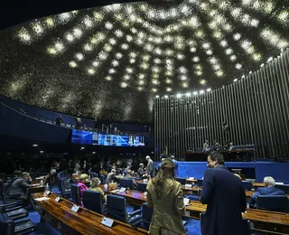 Senado enterra PEC da Blindagem e livra esquerda e direita da carniça