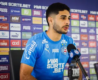 Versátil, Michel Araujo diz poder jogar "em qualquer lugar do campo"