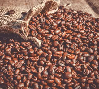 Gigante mundial faz investimento bilionário em café no Brasil - Imagem