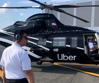 Uber vai além do asfalto: app permitirá reservar helicópteros em 2026 - Imagem