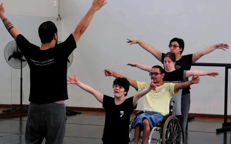 Deficiência produz superpoder na dança - Imagem