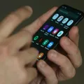 5 riscos digitais e como proteger seus filhos, segundo a psicologia imagem
