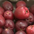 A fruta que ajuda a manter o coração forte e a pressão sob controle imagem