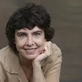 Adriana Calcanhotto será homenageada no Palco A Tarde FM imagem