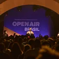 Alice Caymmi celebra legado da família na abertura do Open Air Brasil imagem