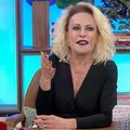 Ana Maria Braga comete gafe sobre comunidade LGBTQIAPN+ ao vivo imagem